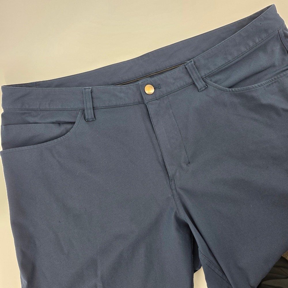 Lululemon Commission Pant Classic 36x32 Navy Blue Warpstreme Chino Trousers